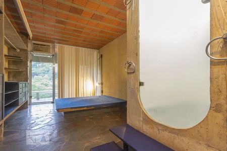 Casa de condomínio à venda com 400m², 4 quartos e 2 vagas Casa de condomínio à venda com 400m², 4 quartos e 2 vagasSuíte 3