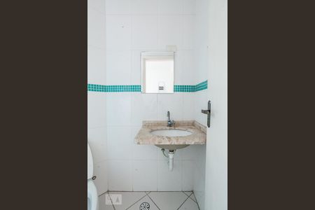 Casa à venda com 186m², 3 quartos e 4 vagas Casa à venda com 186m², 3 quartos e 4 vagasBanheiro da Suíte 2