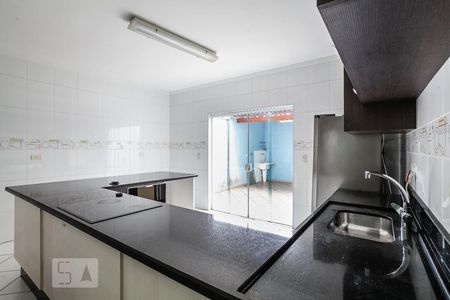 Casa à venda com 186m², 3 quartos e 4 vagas Casa à venda com 186m², 3 quartos e 4 vagasCozinha