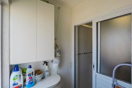 Apartamento para alugar com 63m², 2 quartos e 1 vagaÁrea de Serviço