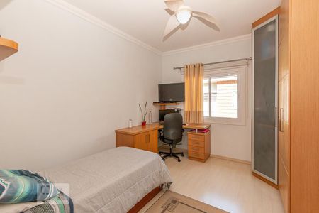 Casa de condomínio à venda com 355m², 4 quartos e 3 vagas Casa de condomínio à venda com 355m², 4 quartos e 3 vagasSuite 2