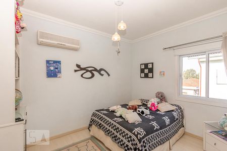 Casa de condomínio à venda com 355m², 4 quartos e 3 vagas Casa de condomínio à venda com 355m², 4 quartos e 3 vagasSuite 3