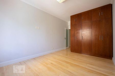Apartamento para alugar com 200m², 3 quartos e 2 vagasQuarto 2