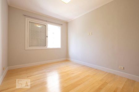 Apartamento para alugar com 200m², 3 quartos e 2 vagasQuarto 2