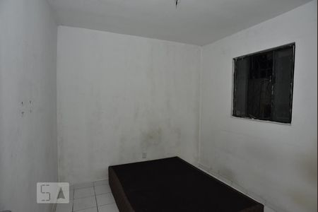 Quarto de casa à venda com 1 quarto, 36m² em Curicica, Rio de Janeiro