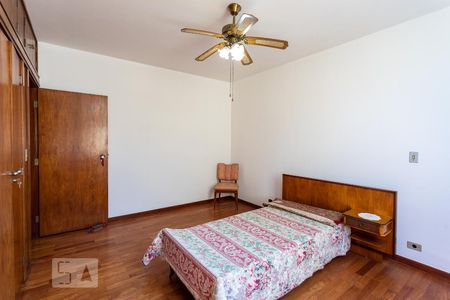 Casa à venda com 400m², 5 quartos e 5 vagasQuarto 4