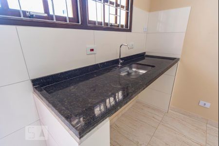 Casa para alugar com 80m², 2 quartos e 1 vagaPia