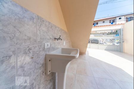 Casa para alugar com 80m², 2 quartos e 1 vagaÁrea de Serviço