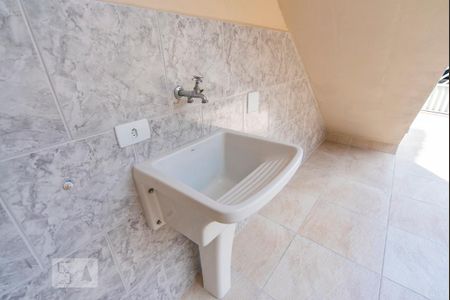 Casa para alugar com 80m², 2 quartos e 1 vagaTanque