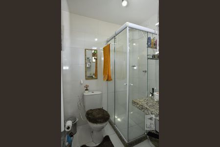 Casa de condomínio à venda com 180m², 2 quartos e 2 vagasBanheiro da Suíte 2