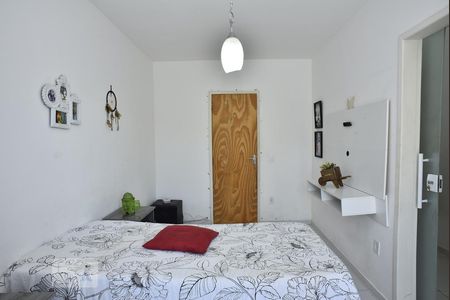 Casa de condomínio à venda com 180m², 2 quartos e 2 vagasSuíte 1