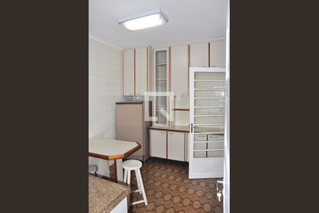 Apartamento para alugar com 85m², 2 quartos e sem vaga Apartamento para alugar com 85m², 2 quartos e sem vagaCozinha