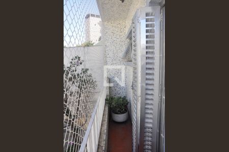 Apartamento para alugar com 85m², 2 quartos e sem vaga Apartamento para alugar com 85m², 2 quartos e sem vagaVaranda do Quarto 02