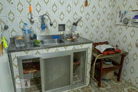 Casa à venda com 115m², 3 quartos e 2 vagasCozinha