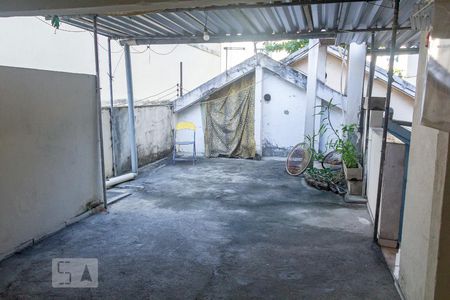 Casa à venda com 115m², 3 quartos e 2 vagasÁrea Externa