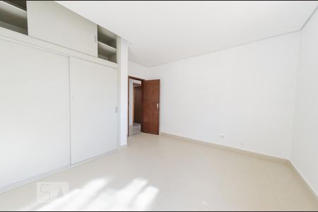 Quarto 2 de apartamento para alugar com 2 quartos, 68m² em Calafate, Belo Horizonte