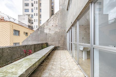Terraço de apartamento para alugar com 1 quarto, 46m² em Centro, Curitiba