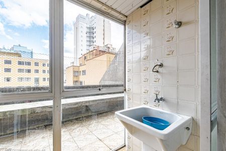 Área de Serviço de apartamento para alugar com 1 quarto, 46m² em Centro, Curitiba