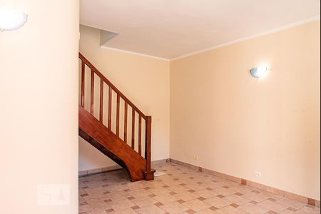 Sala de casa à venda com 4 quartos, 161m² em Vila Monumento, São Paulo