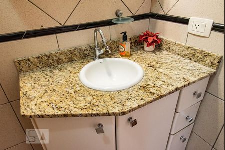 Casa à venda com 161m², 4 quartos e 2 vagasPia