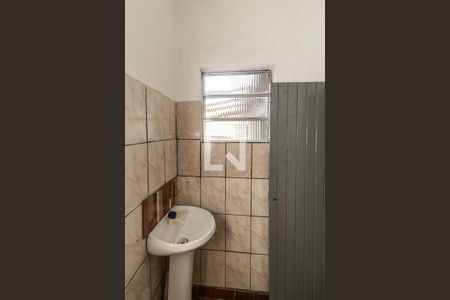 Casa para alugar com 30m², 1 quarto e sem vagaBanheiro