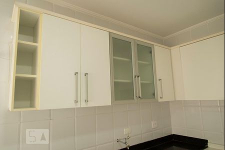 Apartamento à venda com 90m², 2 quartos e 1 vagaCozinha