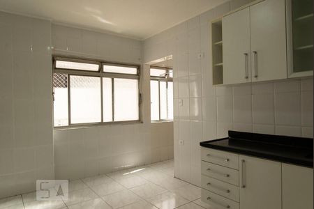 Apartamento à venda com 90m², 2 quartos e 1 vagaCozinha