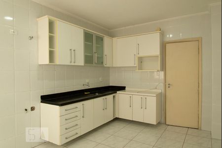 Apartamento à venda com 90m², 2 quartos e 1 vagaCozinha