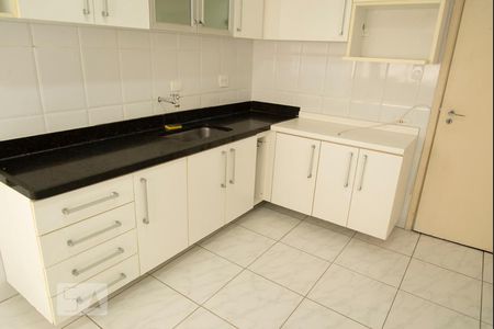 Apartamento à venda com 90m², 2 quartos e 1 vagaCozinha
