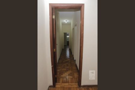 Apartamento à venda com 130m², 3 quartos e sem vagaCorredor