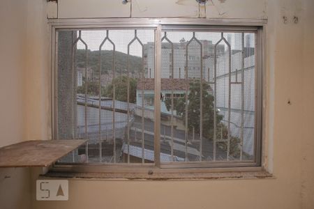 Apartamento à venda com 130m², 3 quartos e sem vagaÁrea de Serviço