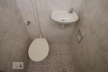 Apartamento à venda com 130m², 3 quartos e sem vagaBanheiro de Serviço