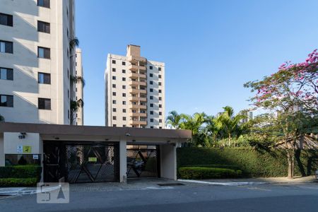 Fachada de apartamento para alugar com 3 quartos, 72m² em Jardim Ampliação, São Paulo