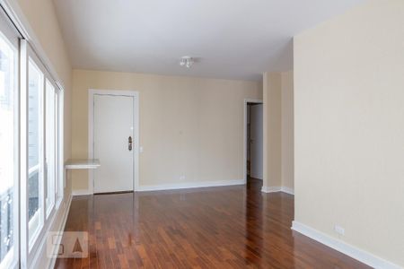 Apartamento à venda com 111m², 3 quartos e 1 vaga Apartamento à venda com 111m², 3 quartos e 1 vagaSala
