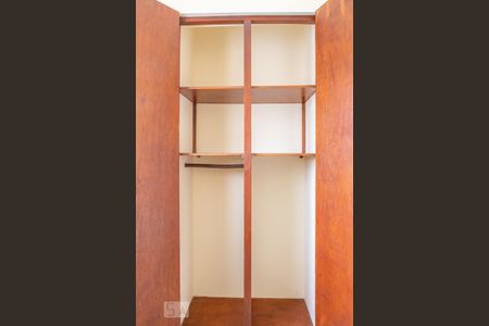 Apartamento à venda com 111m², 3 quartos e 1 vaga Apartamento à venda com 111m², 3 quartos e 1 vagaQuarto de Serviço