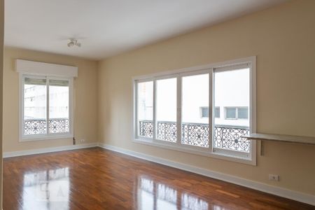Apartamento à venda com 111m², 3 quartos e 1 vaga Apartamento à venda com 111m², 3 quartos e 1 vagaSala