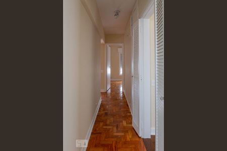 Apartamento à venda com 111m², 3 quartos e 1 vaga Apartamento à venda com 111m², 3 quartos e 1 vagaCorredor