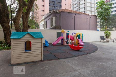 Apartamento à venda com 111m², 3 quartos e 1 vaga Apartamento à venda com 111m², 3 quartos e 1 vagaÁrea Comum - Playground