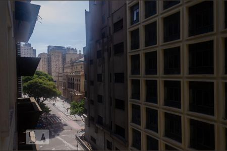 Vista de apartamento para alugar com 1 quarto, 38m² em República, São Paulo