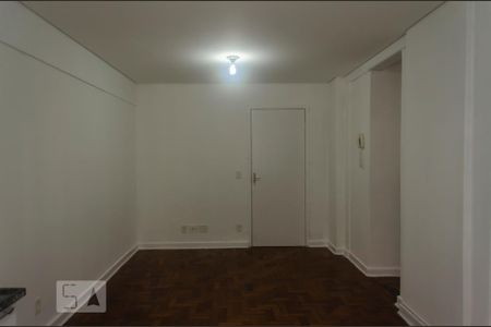 Sala de apartamento para alugar com 1 quarto, 38m² em República, São Paulo