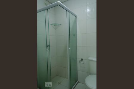 Banheiro de apartamento para alugar com 1 quarto, 38m² em República, São Paulo