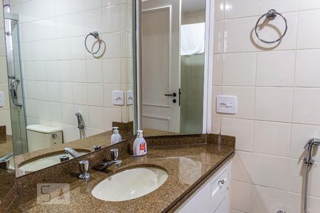 Apartamento para alugar com 125m², 3 quartos e 2 vagasBanheiro da Suíte