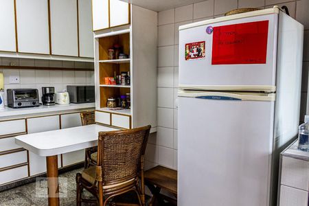 Apartamento para alugar com 125m², 3 quartos e 2 vagasCozinha