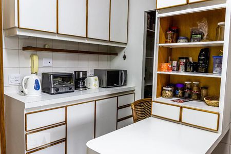 Apartamento para alugar com 125m², 3 quartos e 2 vagasCozinha