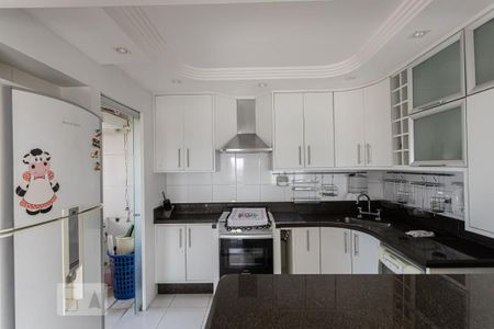 Apartamento à venda com 75m², 2 quartos e 2 vagasCozinha