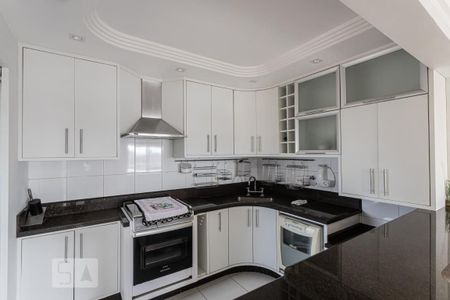 Apartamento à venda com 75m², 2 quartos e 2 vagasCozinha