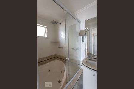 Apartamento à venda com 75m², 2 quartos e 2 vagasBanheiro Suite