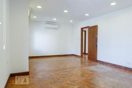 Apartamento para alugar com 120m², 3 quartos e 1 vagaQuarto 1