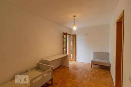 Suíte 1 de casa para alugar com 4 quartos, 380m² em Santo Amaro, São Paulo
