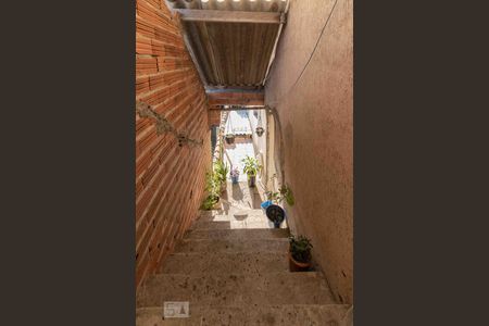 Casa à venda com 500m², 5 quartos e 9 vagasEscada de Acesso (Casa 2)